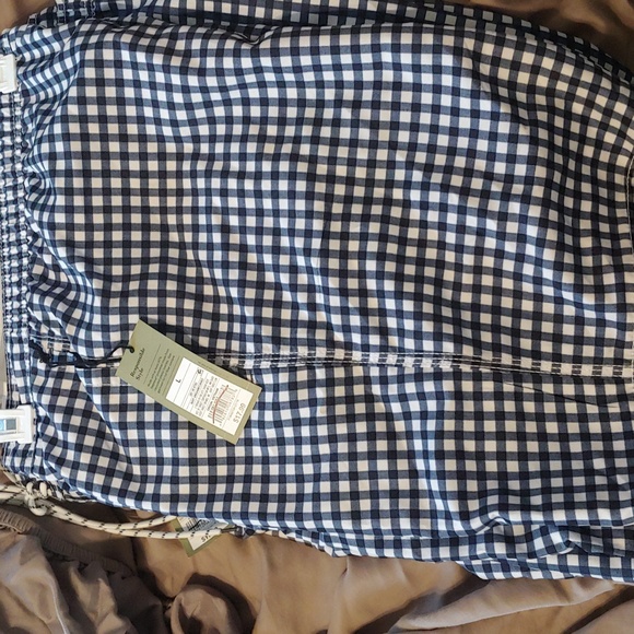 Men's board shorts - Picture 3 of 6